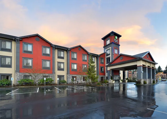 Holiday Inn Express Vancouver North By Ihg